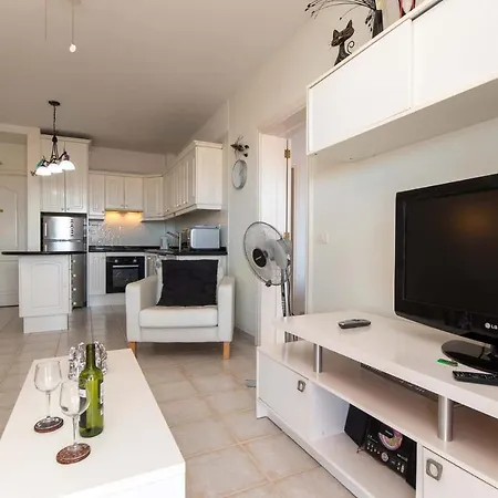 شقة El Mirador - 2 Bed Apt In Los Cristianos *